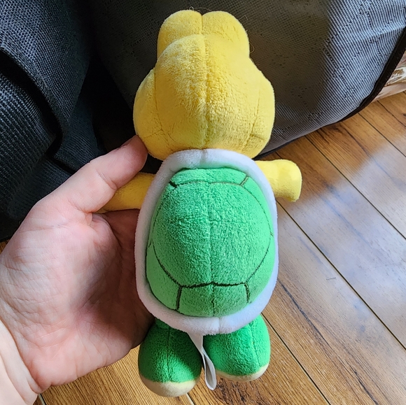 Koopa Troopa Plushie - Picture 2 of 3